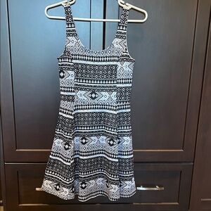 H&M Black and White Geometric Mini Dress